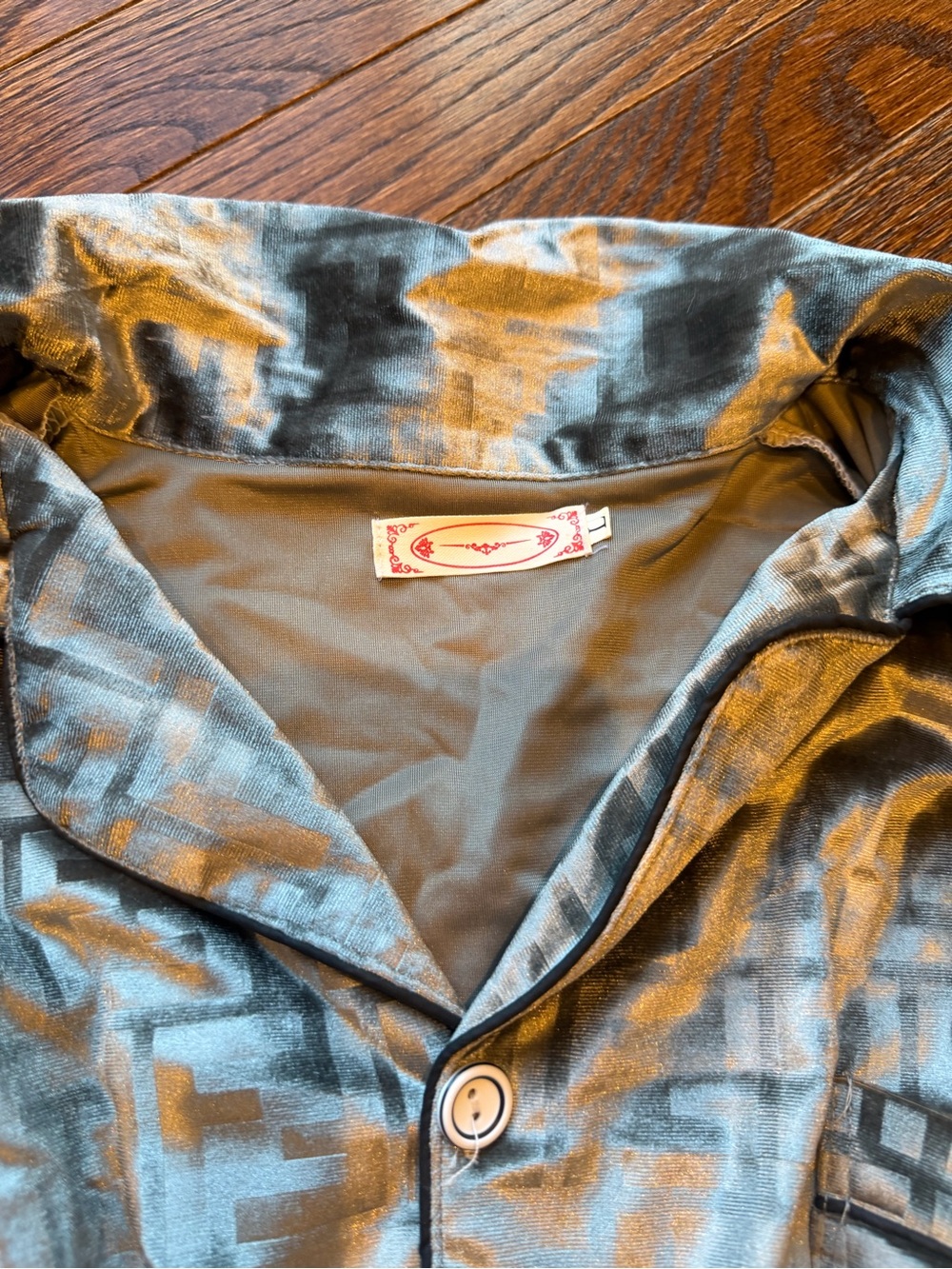 Grey Geometric Pattern Pajama Set - Picture 3 of 5